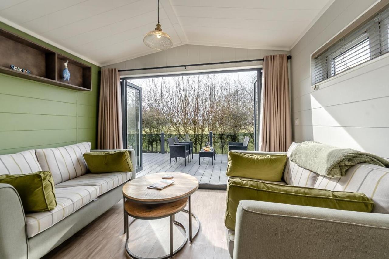 2 Bed in Oulton Broad oc-m31734 - B&B Carlton Colville
