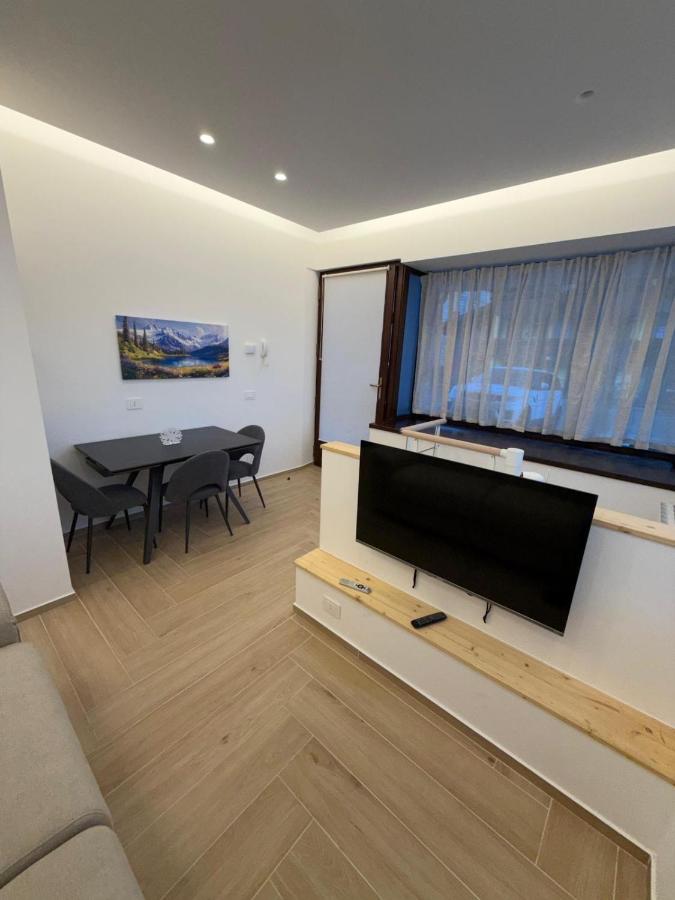 Bilocale accogliente in centro Aprica - B&B Aprica