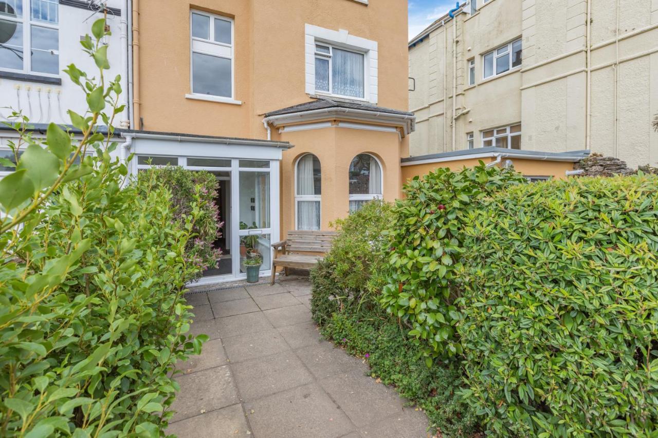 The Hideaway - B&B Ilfracombe