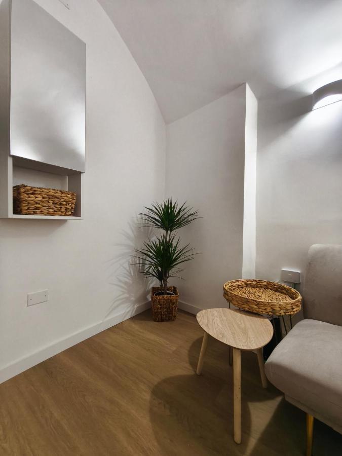 Theatrum 44 - B&B Napoli