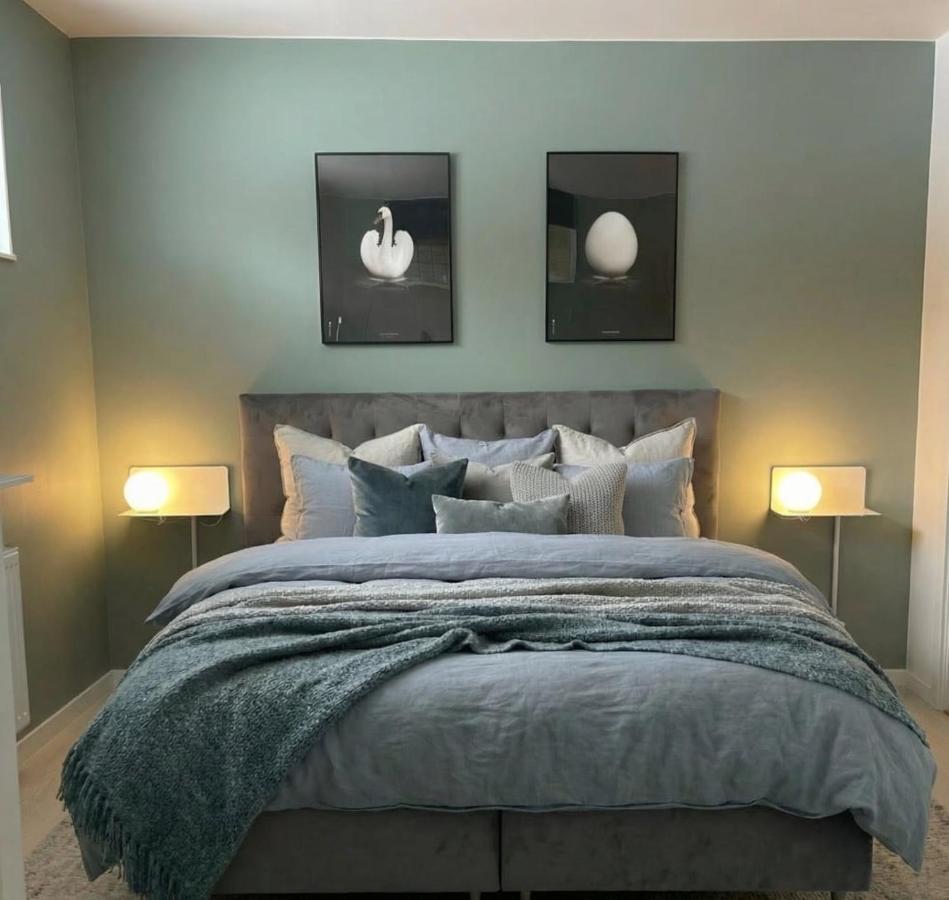 3-room apartment with free parking and terrace - Chambres d’hôtes Aalborg