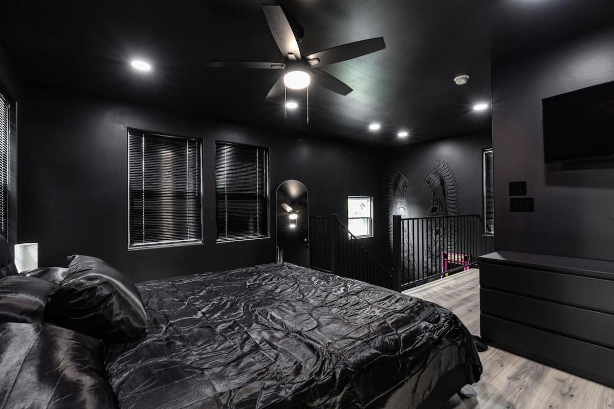 NEW Downtown Hot Tub Ping Pong - Bed and Breakfast Bristol