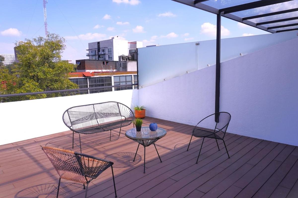 Linda terraza en la vibrante Roma Norte - B&B Città del Messico