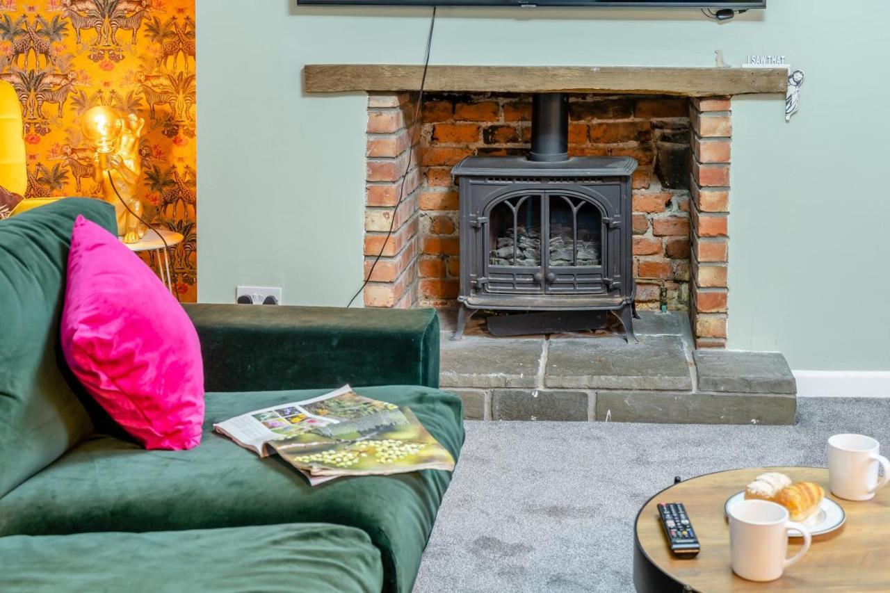 4 Bed in Brecon oc-h30823 - B&B Brecon