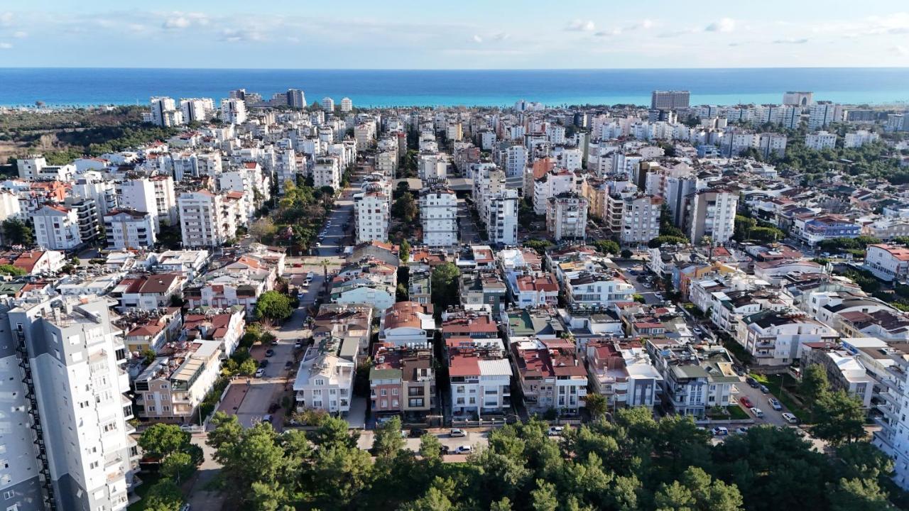 Kraliçe Apart Five - Chambres d'hôtes Antalya
