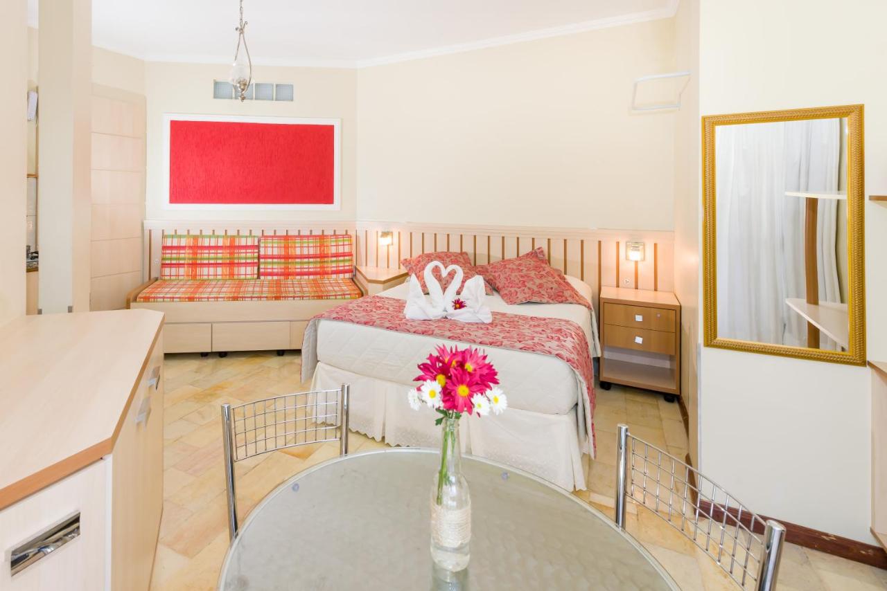 Apartment with Balcony and Barbecue Grill 10