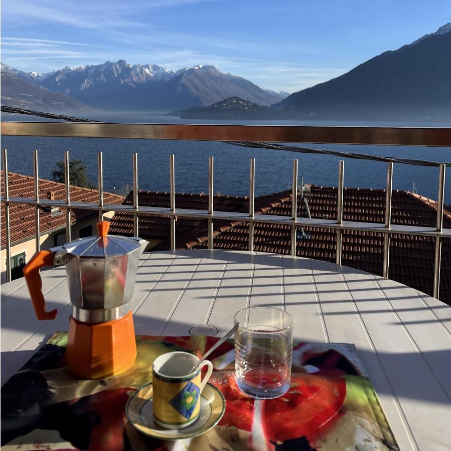 Casa Nella, appartamento vista lago - Chambres d’hôtes Pianello del Lario