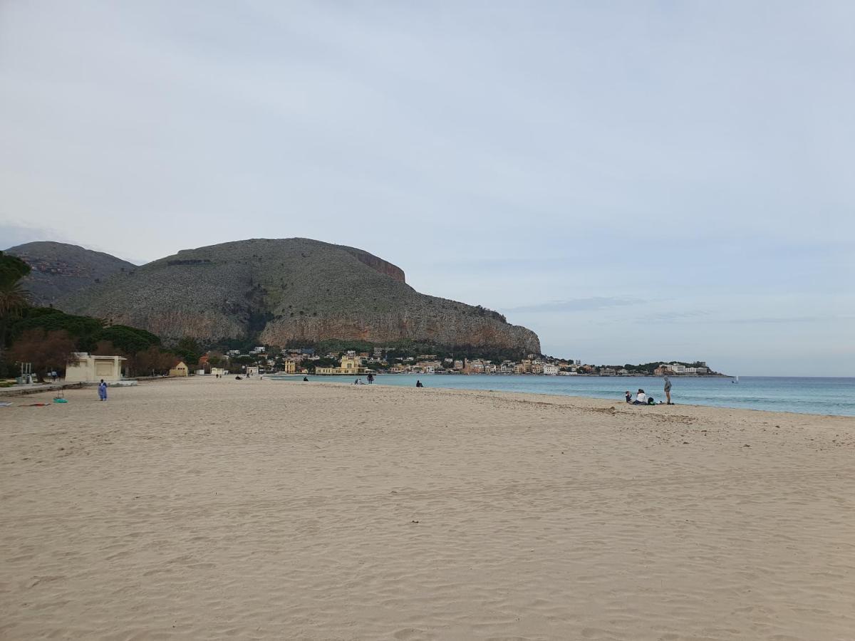 La Casetta del Melograno - Chambres d'hôtes Mondello