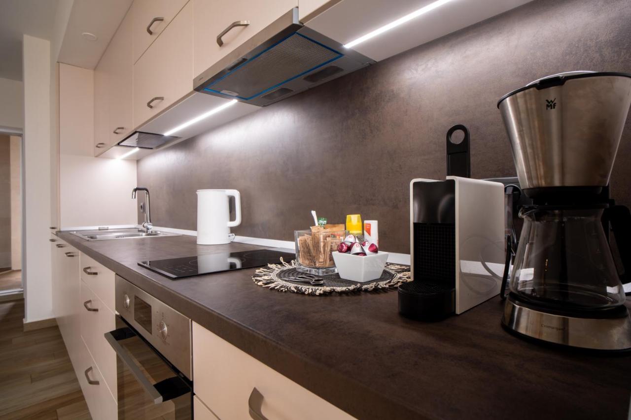 Blue Sky Penthouse with Dedicated Parking spot and Panorama Views - B&B Sofia