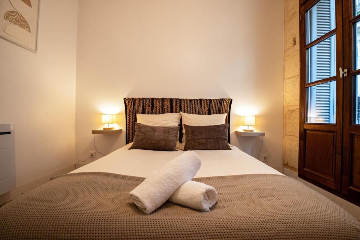 Centre - Balcon - Tout à pied - Tram à 2 min - B&B Montpellier