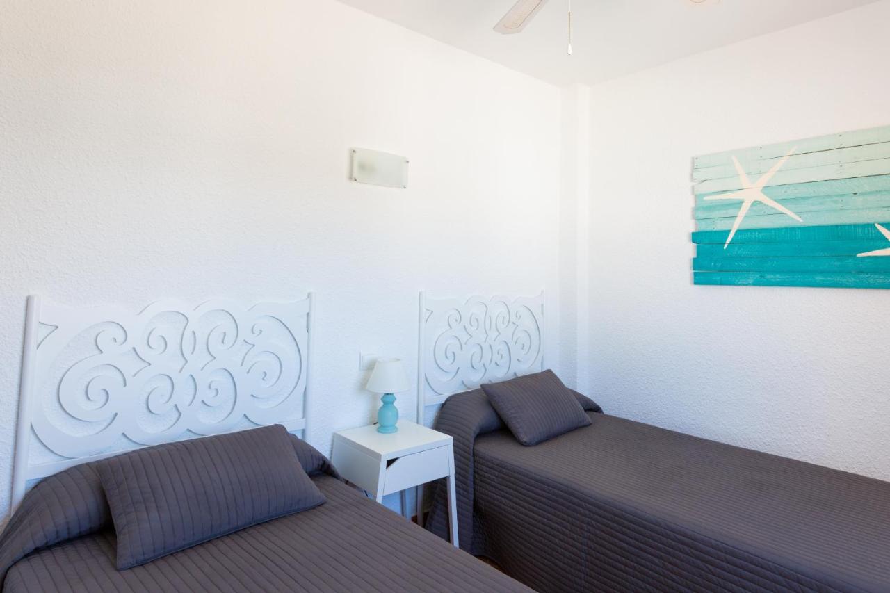 Apartamento de 1 dormitorio con vistas al mar