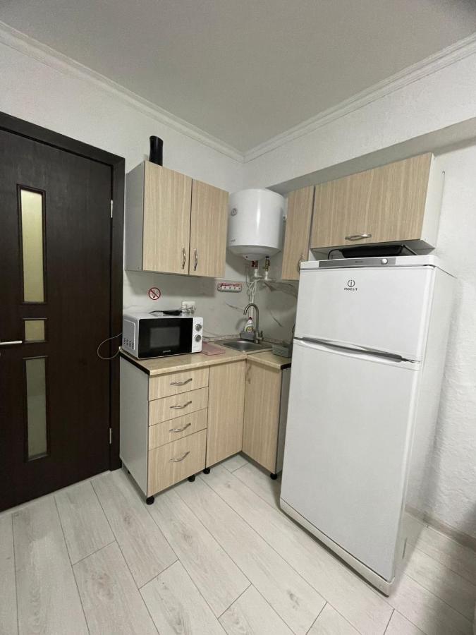 уютная комфортная квартира студия - B&B Chişinău