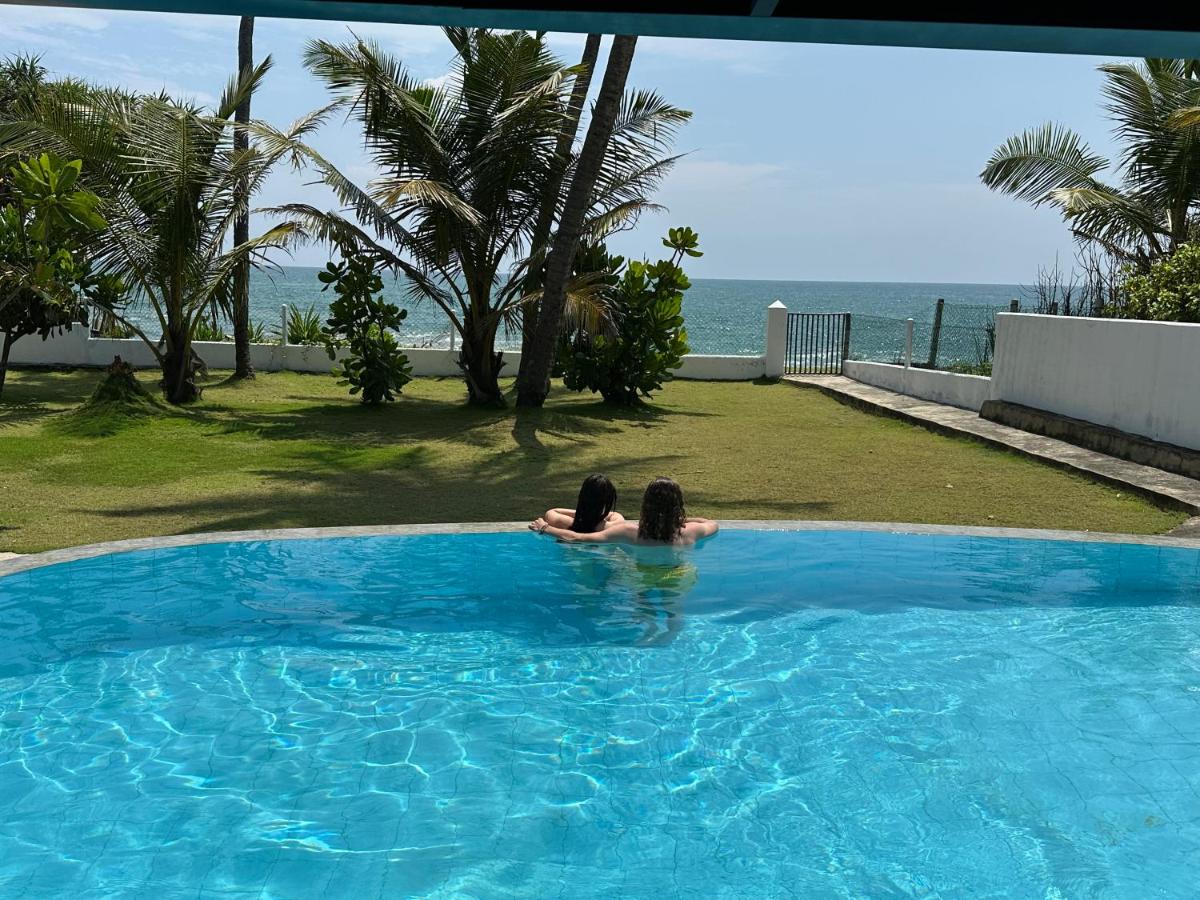 Tuktuk Cabanas - B&B Negombo