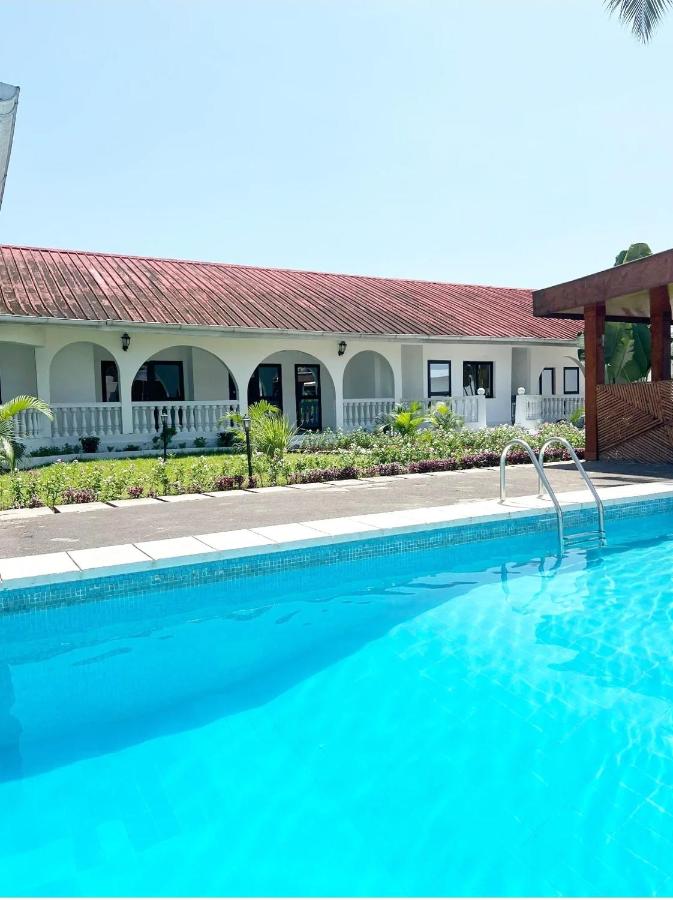 La Villa Eden - B&B Pointe-Noire