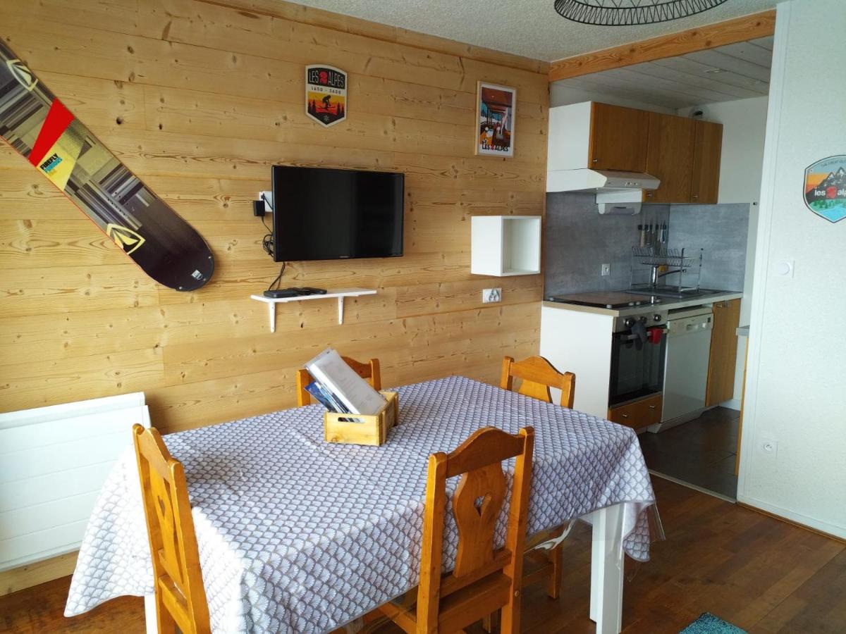 Appartement 30 m2, Résidence le Diamant au centre de la station, à coté des commerces, restaurants et remontées mécaniques -MENAGE COMPRIS - Chambres d'hôtes Les Deux Alpes