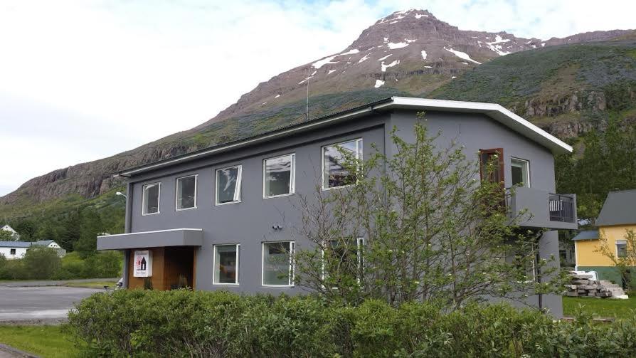 Seydisfjördur Guesthouse - Ferienwohnung Seyðisfjörður