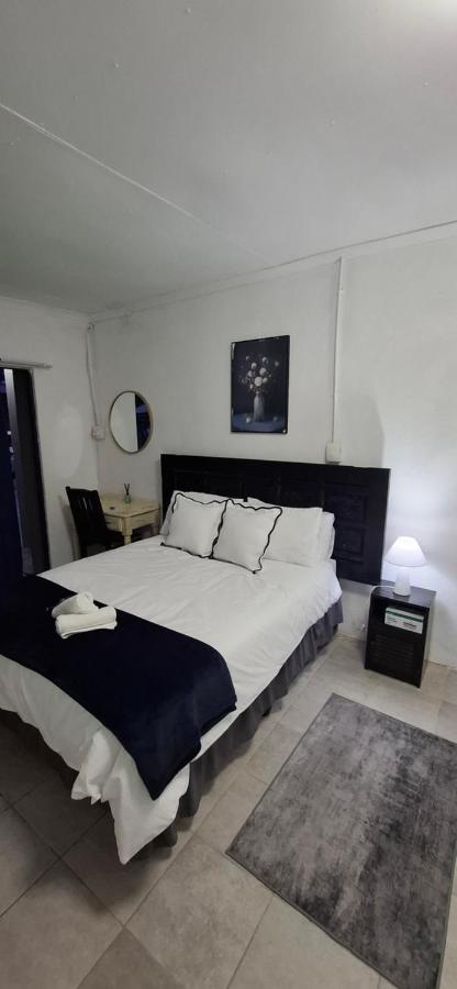 Golden Stay Guest House - Chambres d’hôtes Mbombela