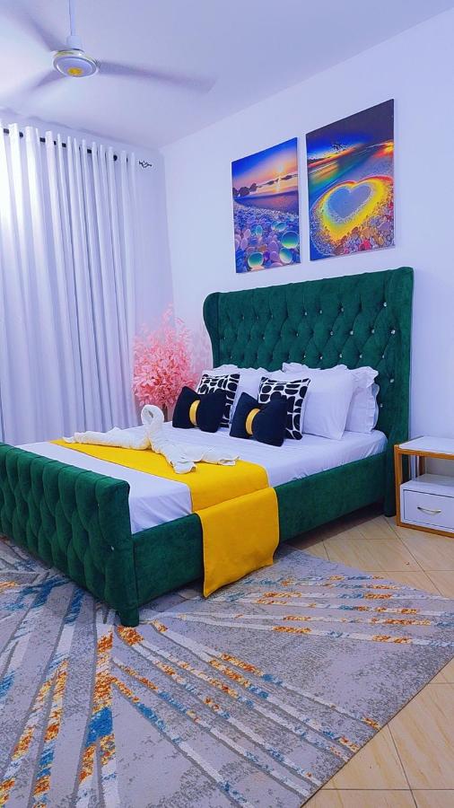 The Pearl Bnb Mombasa Bamburi with lift access - Chambres d’hôtes Mombasa