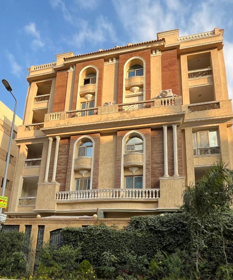 Stylish 3BR | Vibrant New Cairo - B&B Cairo