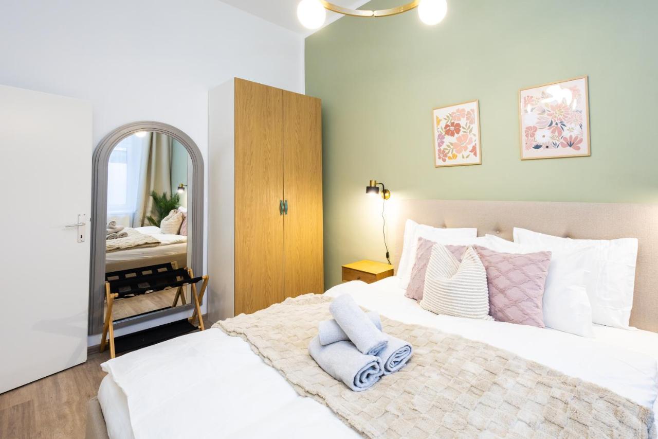Brand New Bright 2BR Apartment l Near Park & Metro - Chambres d'hôtes Vienne
