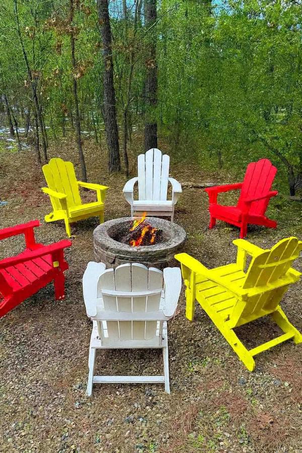 New 6BR Hot Tub-Firepit-Arcade-Playset Sleeps 22 - B&B Broken Bow