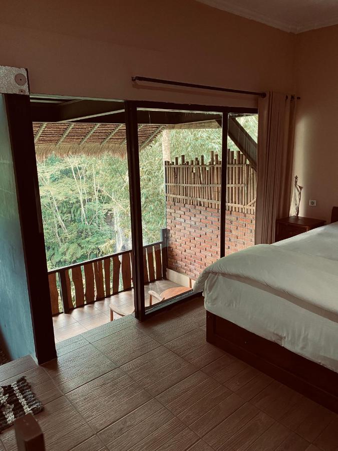 Camera Doppia con Letti Singoli con Balcone 