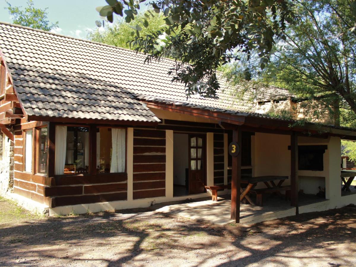 Bungalow mit 3 Schlafzimmern (8 Erwachsene) 