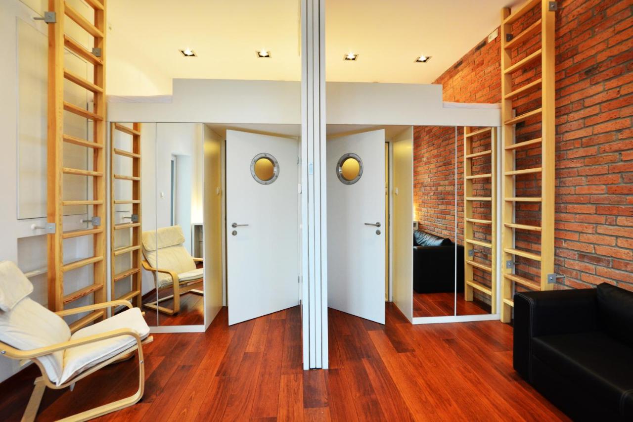 Deluxe Triple Room with Balcony
