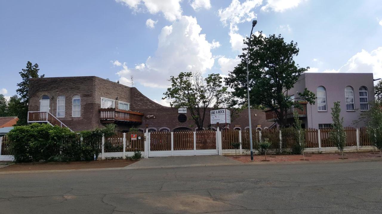 B&B Bloemfontein - Like a Rock - Bed and Breakfast Bloemfontein