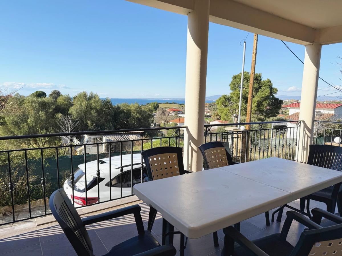 Sunny Sea View Villa in Nea Potidea, 3 levels - B&B Metókhion Patriotikón