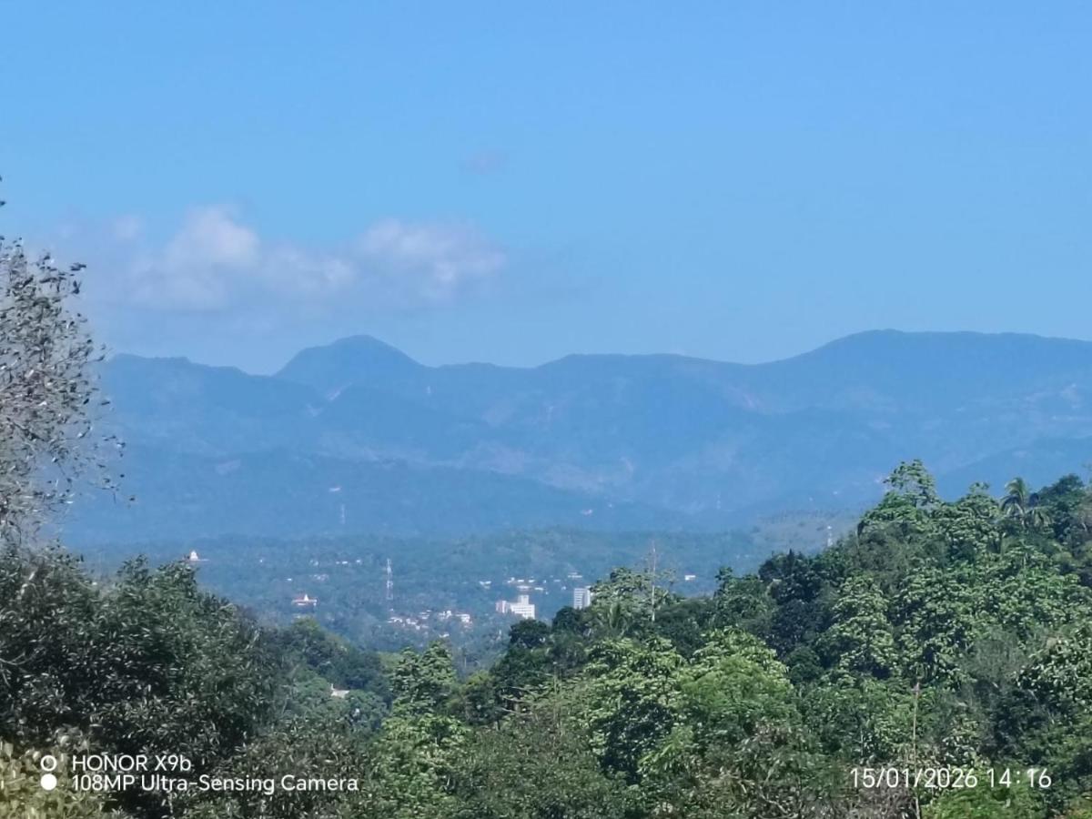 Iliyana Home Stay - Ferienwohnung Kandy