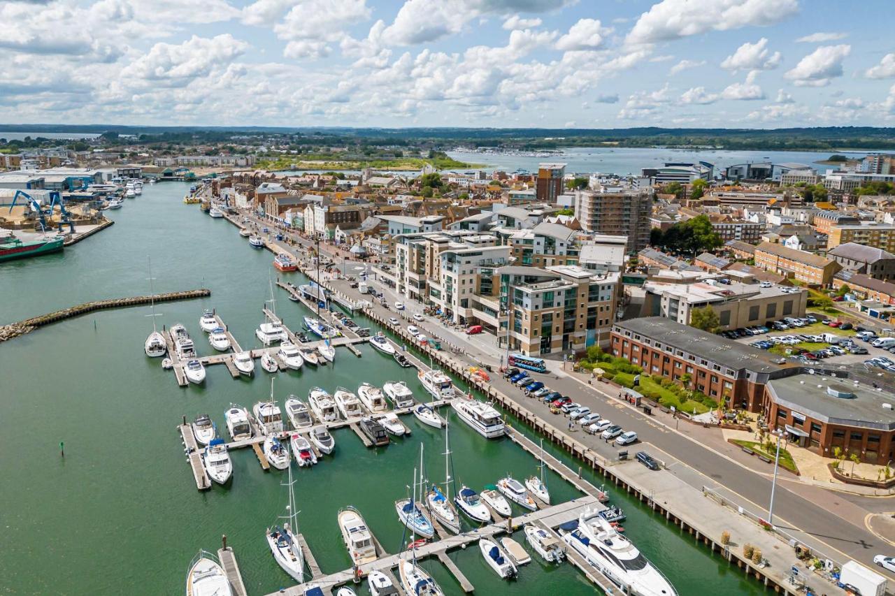 Jeanneau - Prestigious Dolphin Quays apartment on Poole Quay - B&B Poole