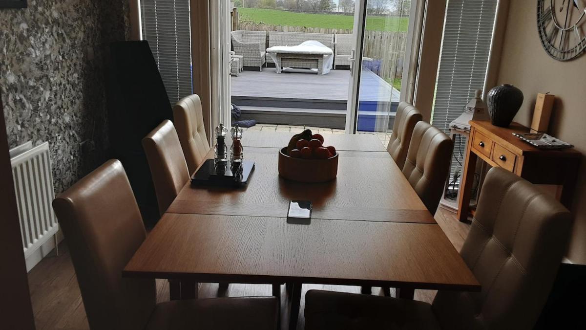 Modern Family Home Residential - B&B Portstewart