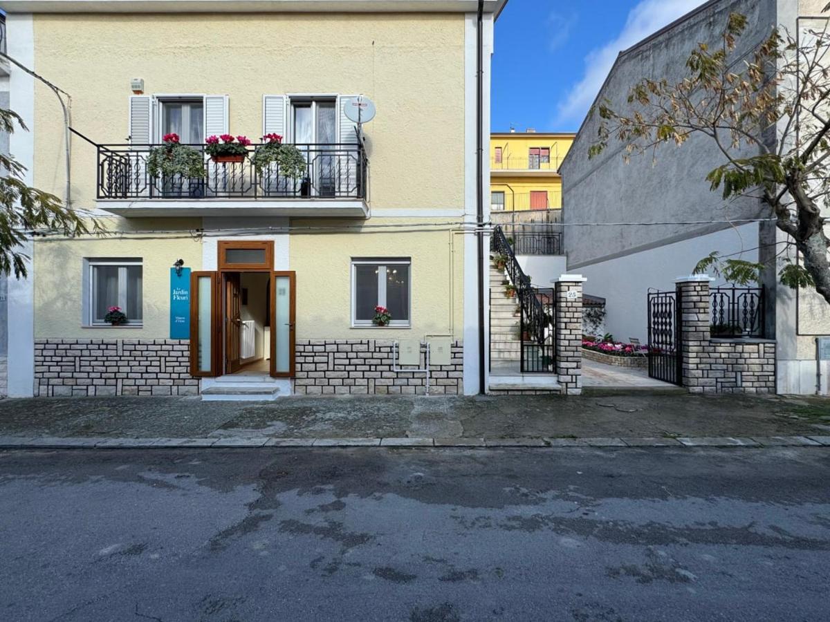 Le Jardin Fleuri - B&B Castelluccio Valmaggiore