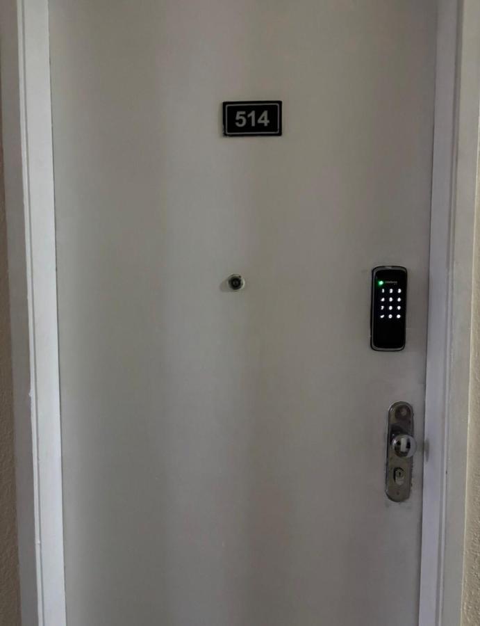 Apartamento em Copacabana a 50 metros da praia - B&B Rio de Janeiro