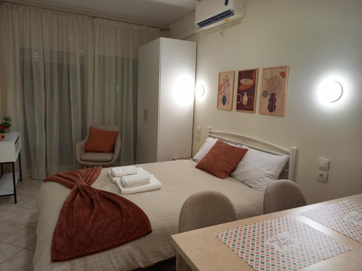 Angel's Nest - Meteora Central Studio - Chambres d’hôtes Kalampáka