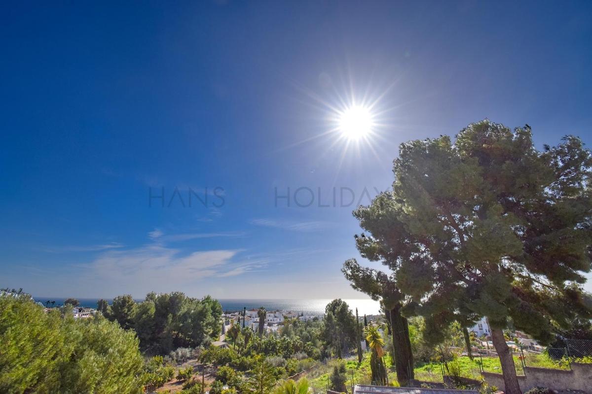 Villa Alegria, Frigiliana Luxury Villa with easy access, private pool and parking HansOnHoliday Rentals - Chambres d'hôtes Frigiliana