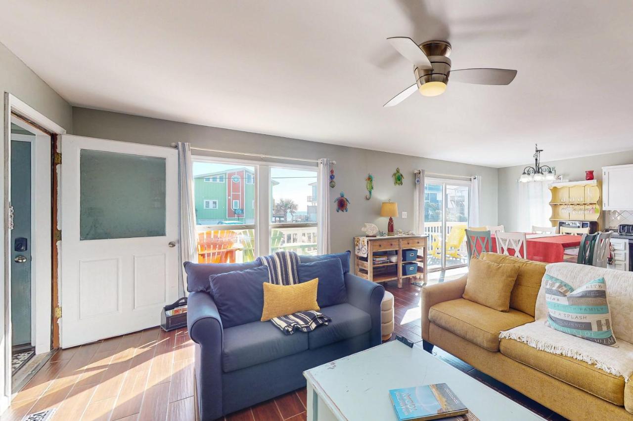 SC1011 Living the Dream - B&B Surf City