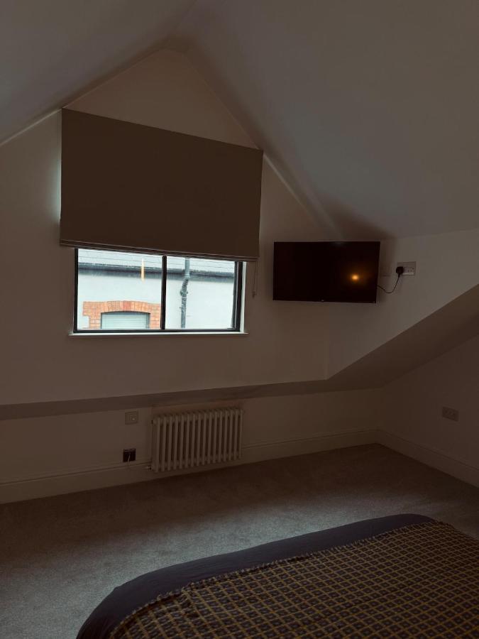 The Mews - Modern Stylish Apartment Pontcanna - Ferienwohnung Cardiff