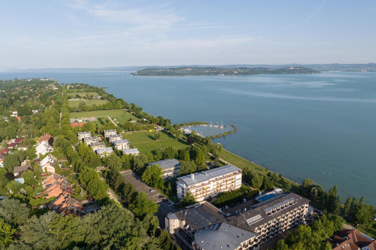 Apartments in Siofok - Balaton 41943 - B&B Siófok