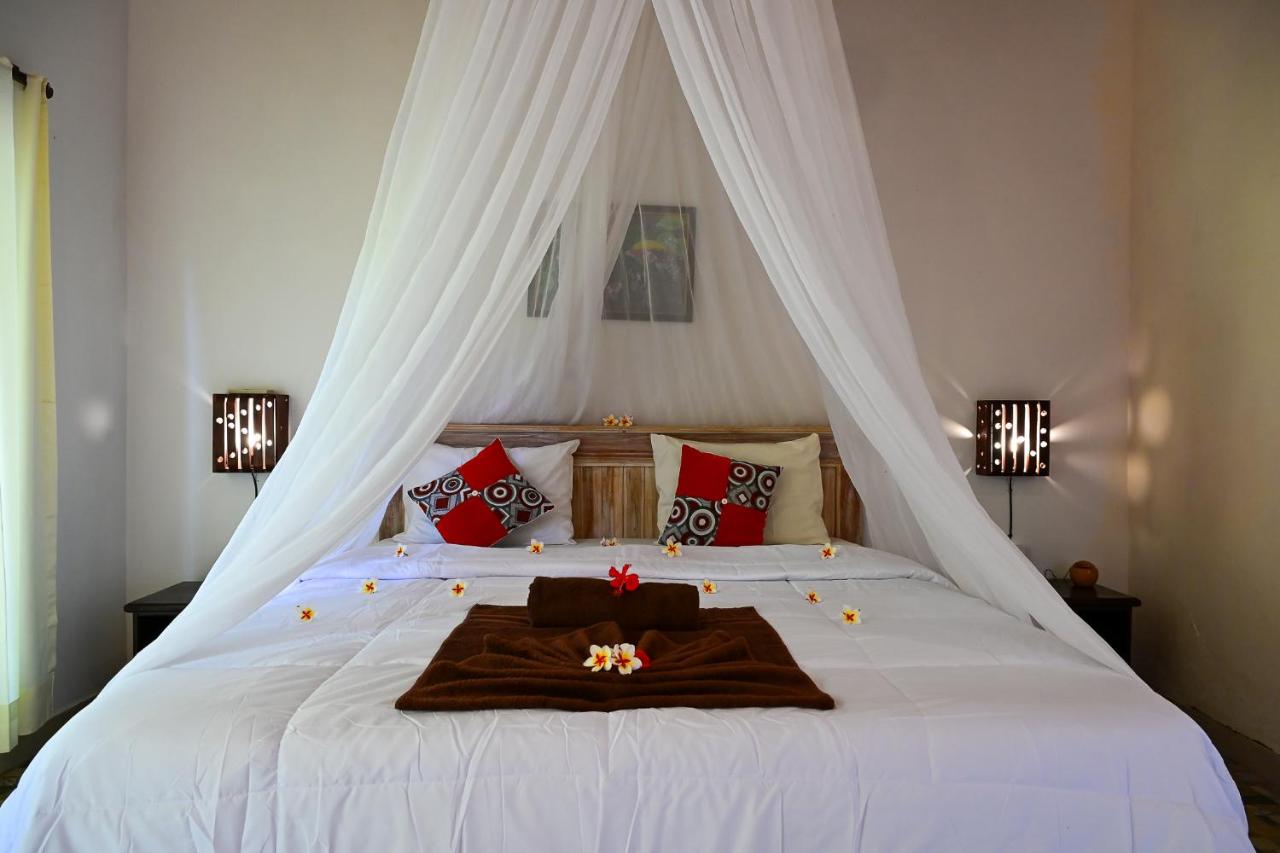 Kubu Pertiwi Pemuteran - B&B Pemuteran