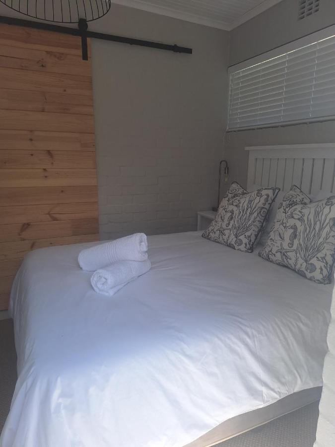 Tevrede - B&B Struisbaai