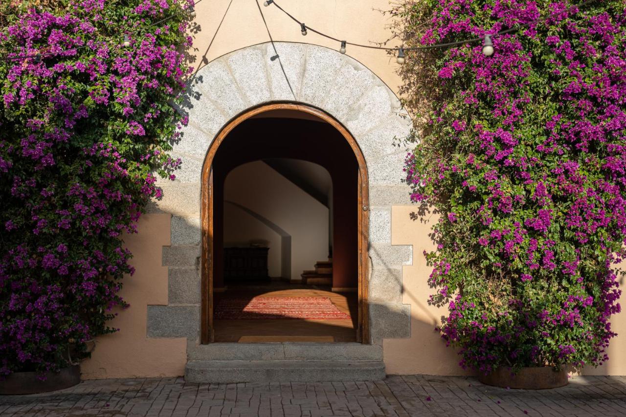 Mas Vives, exclusiva masía del siglo XV - B&B Cabrils