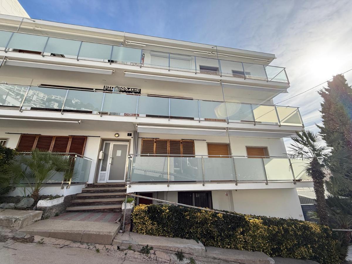 Agi Solmar - B&B Roses