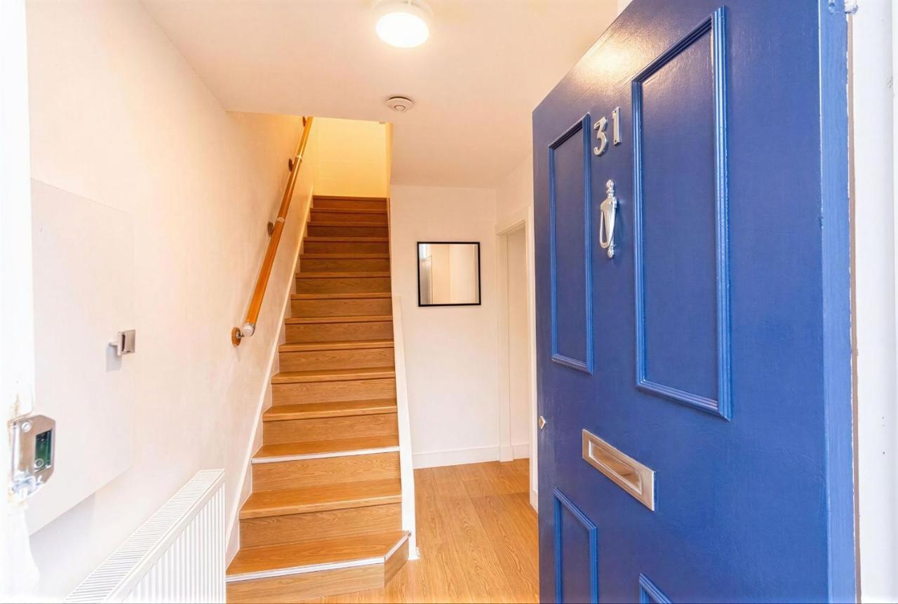 Modern 2BR - Canary Wharf- Excel-O2- Sleeps 7 - Ferienwohnung London