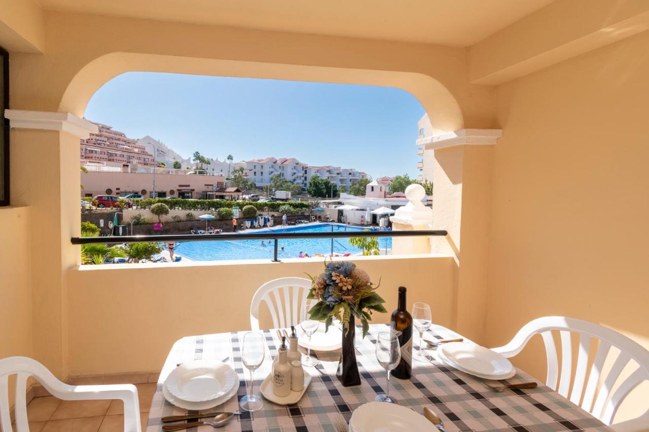 Central 1 Bedroom Apartment Communal Heated Pool - B&B Los Cristianos