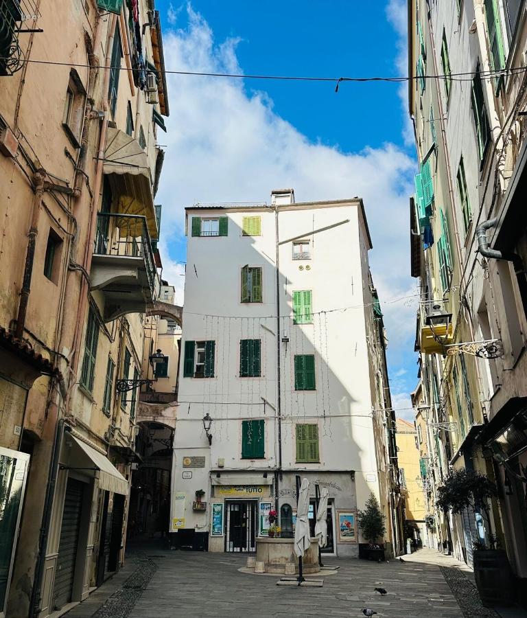 Flat steps from San Siro Church & Ariston Theatre - Ferienwohnung Sanremo