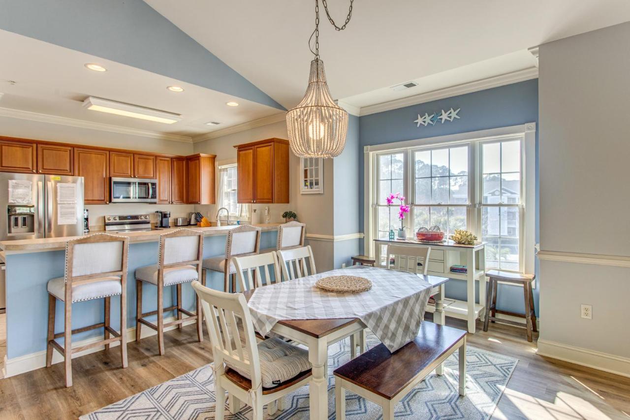 Golf Getaway! Condo w/ Pool Access in Myrtle Beach - B&B Myrtle Beach