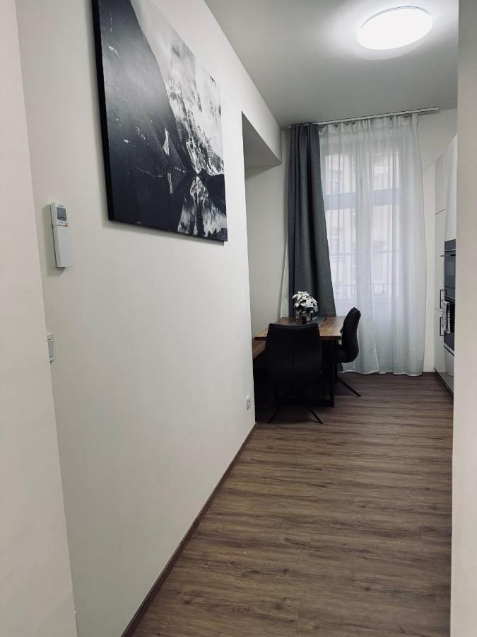Apartment mit 1 Schlafzimmer und Balkon