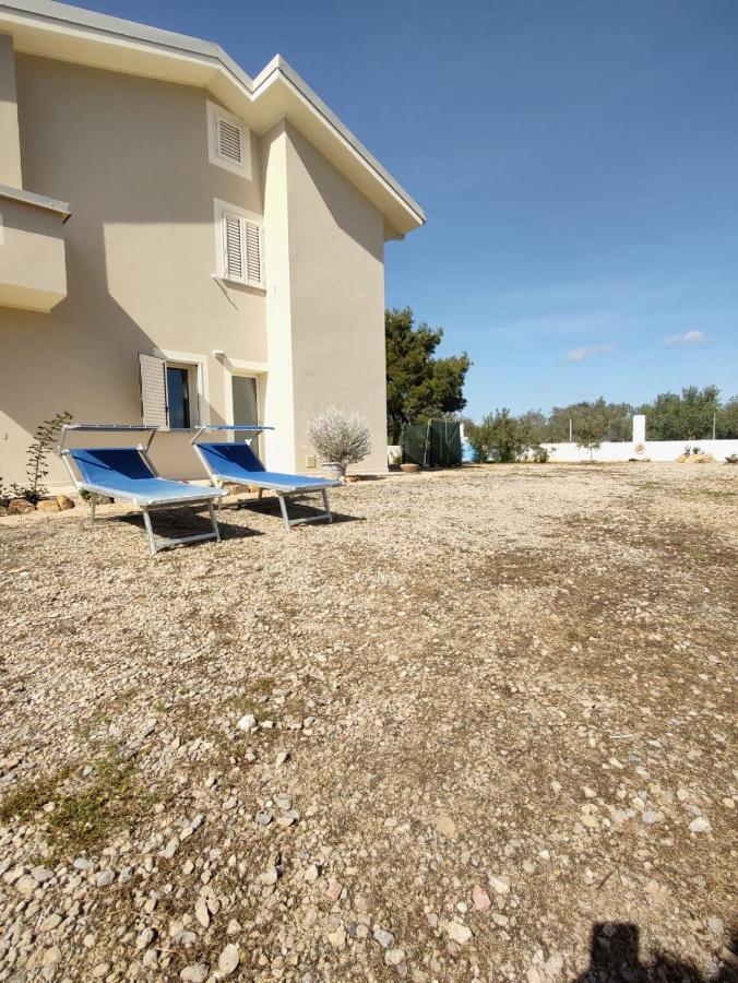 Villa i tre pini - Porto Pino - B&B Porto Pino
